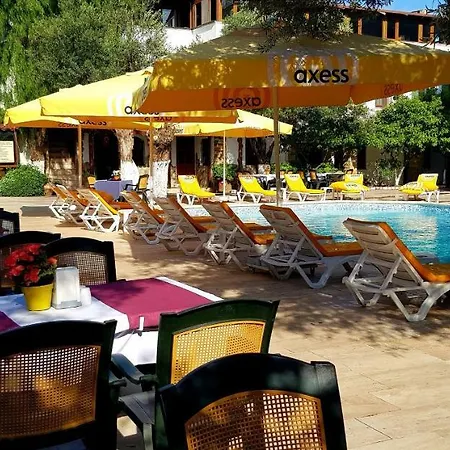 Palm Way Hotel